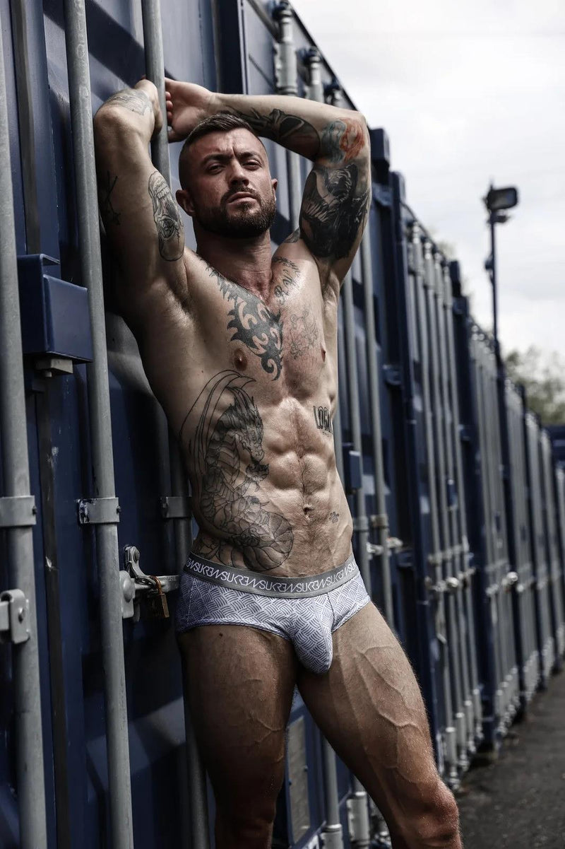 SUKREW Unlined Stretch Apex Brief With Rounded Cupping Pouch in Checker Gray 30