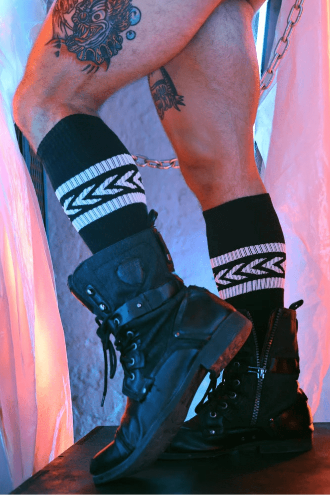 BREEDWELL Daddy's Favorite Long Socks One Size in Black 533