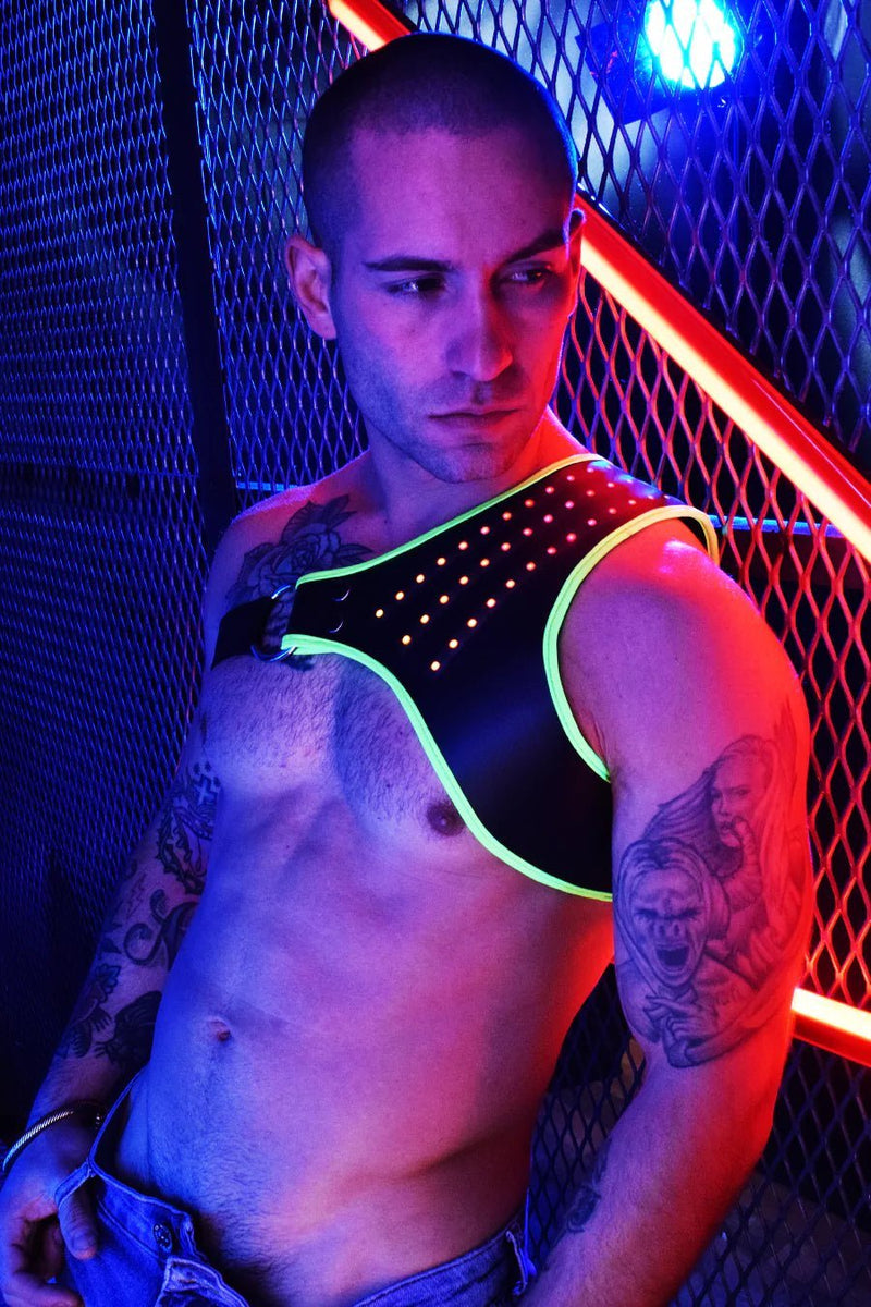 BREEDWELL SHOULDER HARNESS SYNERGY LED 20-MODES SOFT NEOPRENE O/S NEON GREEN - SexyMenUnderwear.com